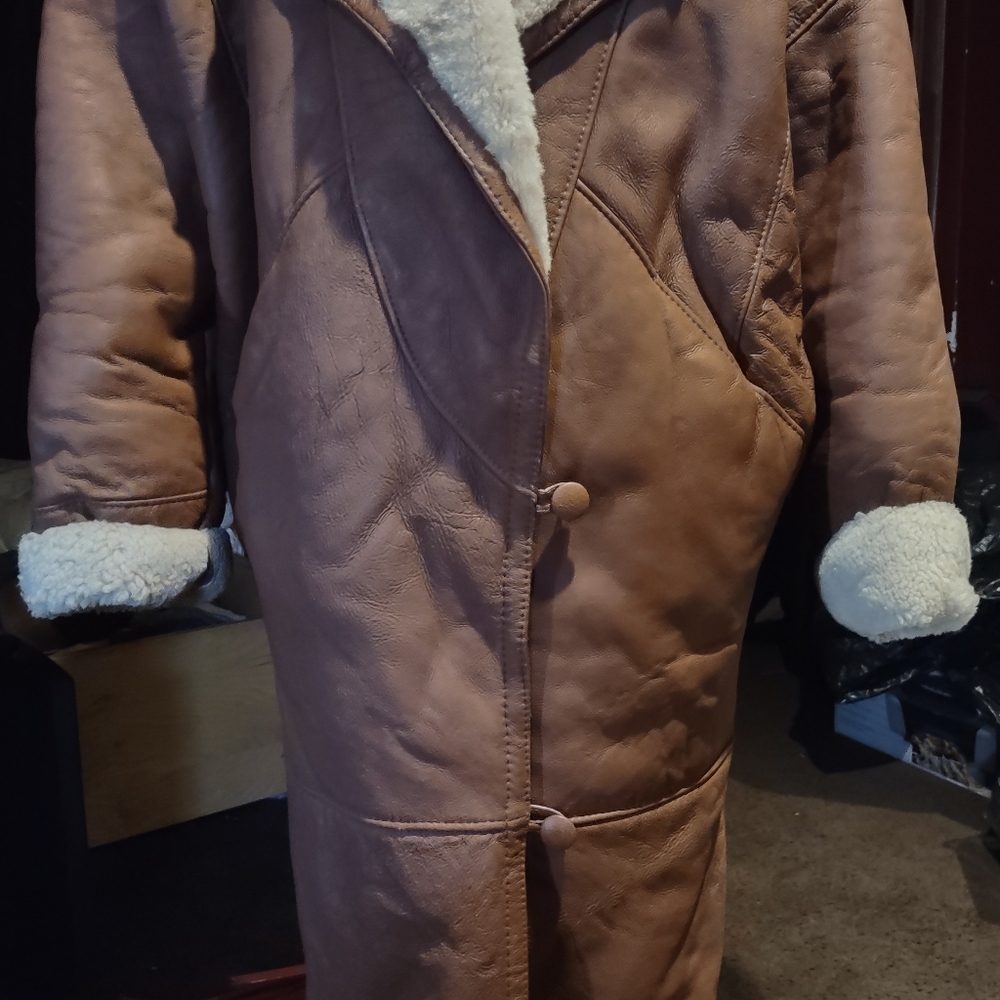 1990's Vintage Genuine Soft Leather Shearling